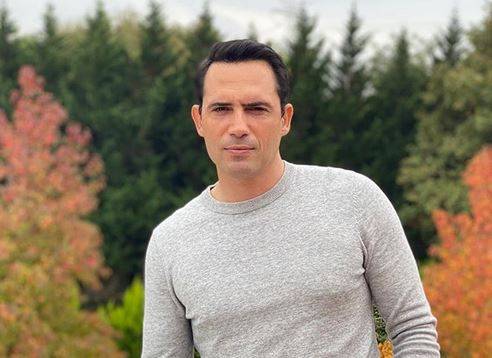 ظافر العابدين يُحدث ضجة بفيديو من كواليس 