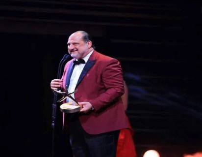 خالد الصاوي يدافع عن مطربي المهرجانات... وهذا ما كشفه عن خطوبة بشرى