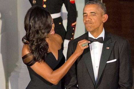 باراك أوباما يروي ذكرياته ومعاناة زوجته في البيت الأبيض