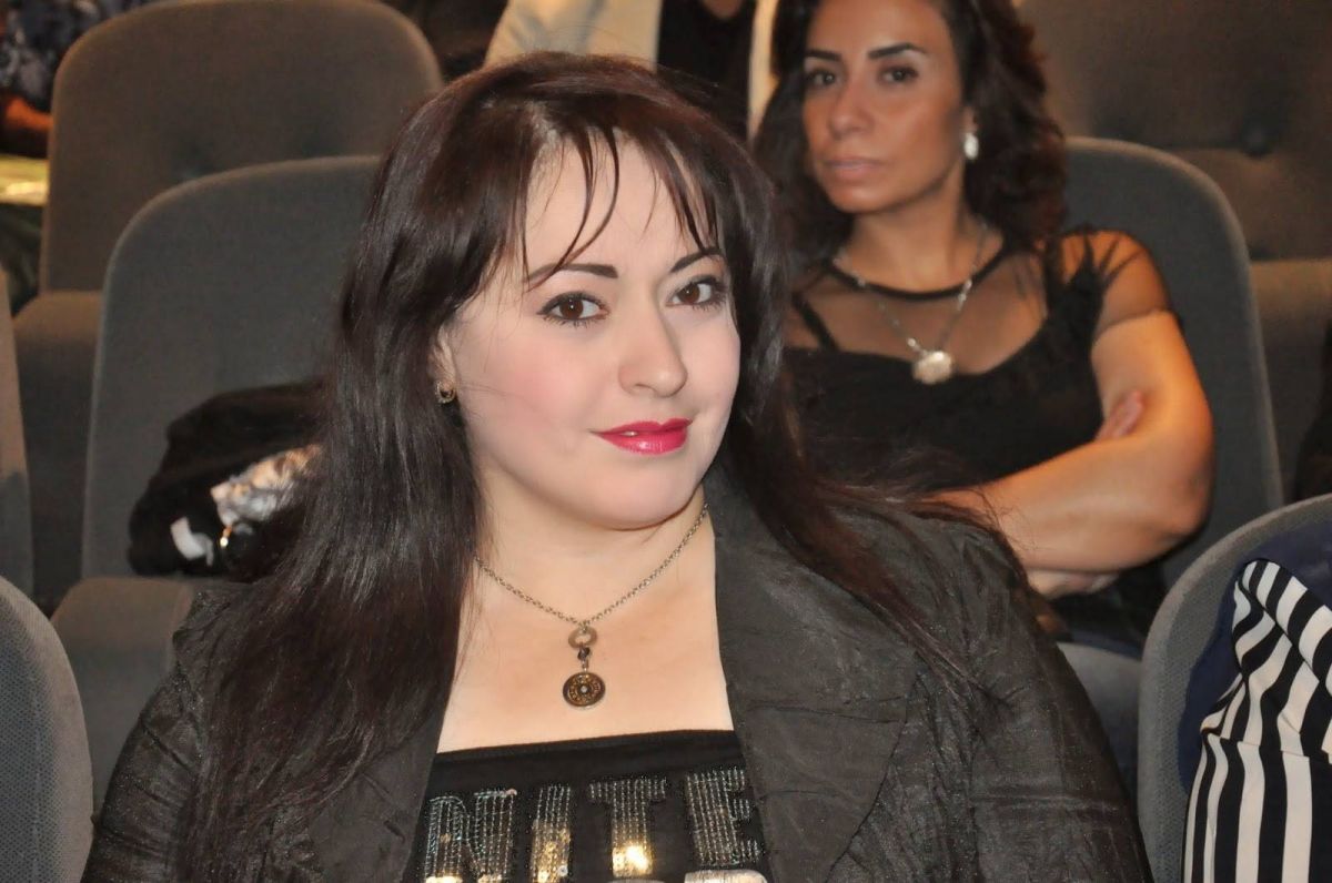 الموت يفجع الفنانة هند عاكف