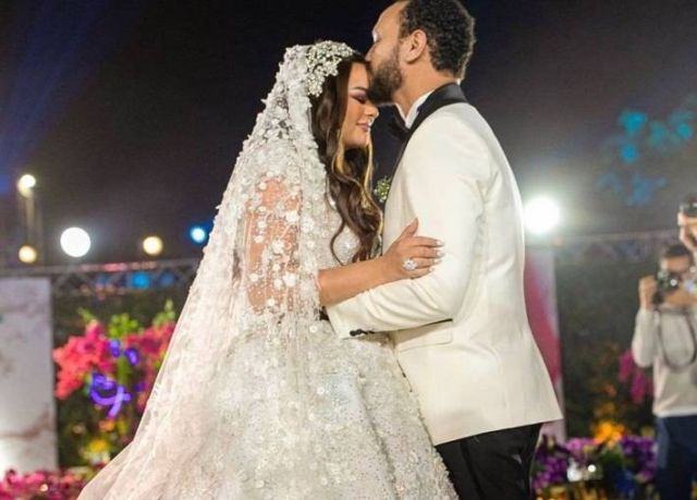 بالفيديو والصور - زفاف هنادي مهنى وأحمد خالد صالح