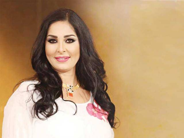 بالفيديو - نور الكويتية: 