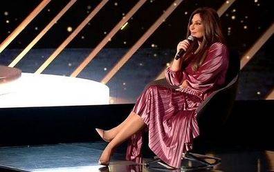 تألقي بفستان إليسا البسيط.. هذا سعره