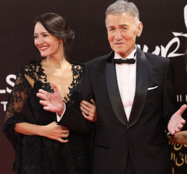 الراحل عزت ابو عوف وابنته مريم 