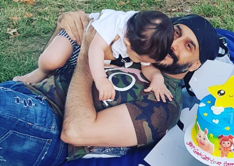 صورة جديدة تظهر كم كبر ابن قصي خولي