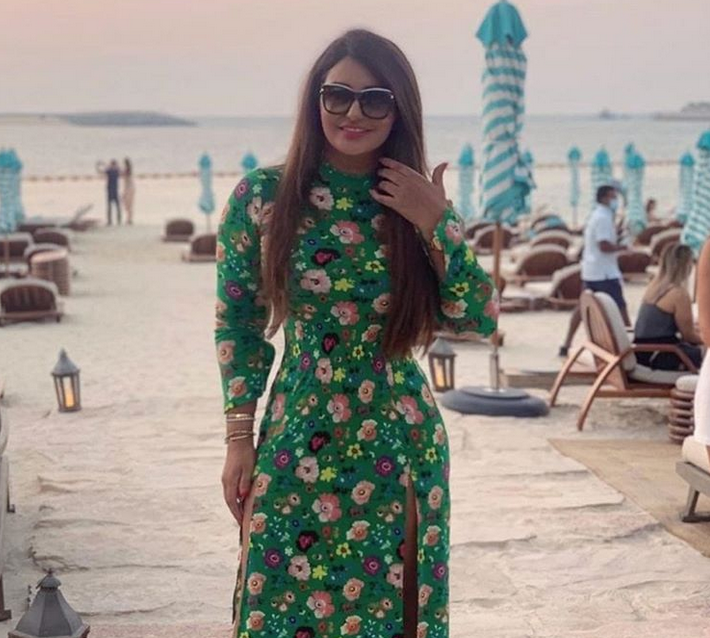 بالفيديو – فستان شذى حسون الجريء يطلق موجة غضب ضدها