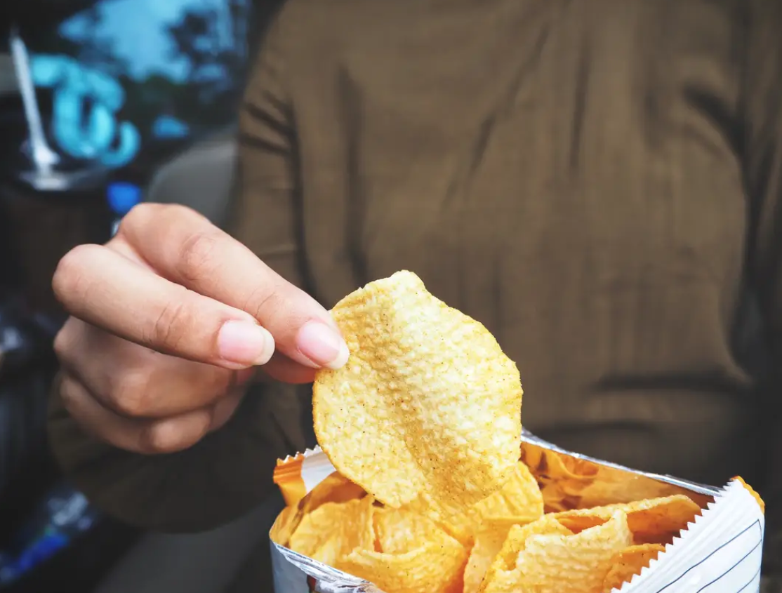 5 نصائح تمنعك من تناول الطعام عند الشعور بالتوتر