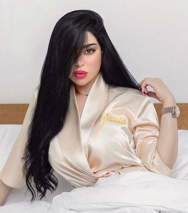 أول تعليق لجليلة بعد اتهامها بالرقص فرحاً لانفصال تامر حسني عن زوجته