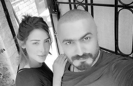 تامر حسني يضع حداً للجدل برسالة عتاب لزوجته: 