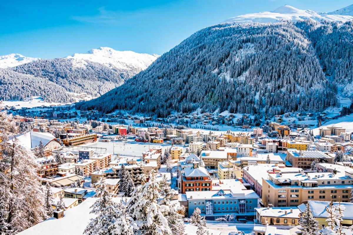 دافوس: مدينة الجليد الساحرة