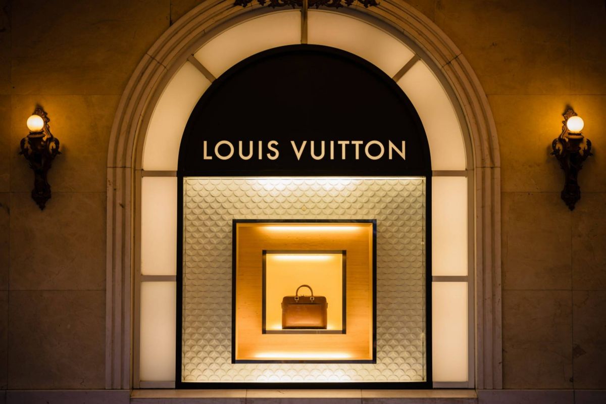 بين Louis Vuitton وليا سايدو نقشة Game On الجديدة