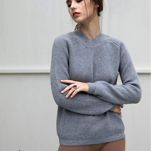 4 قواعد أساسية لتحافظي على أناقة كنزة الصوف