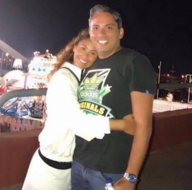 مي سليم وشقيقها 