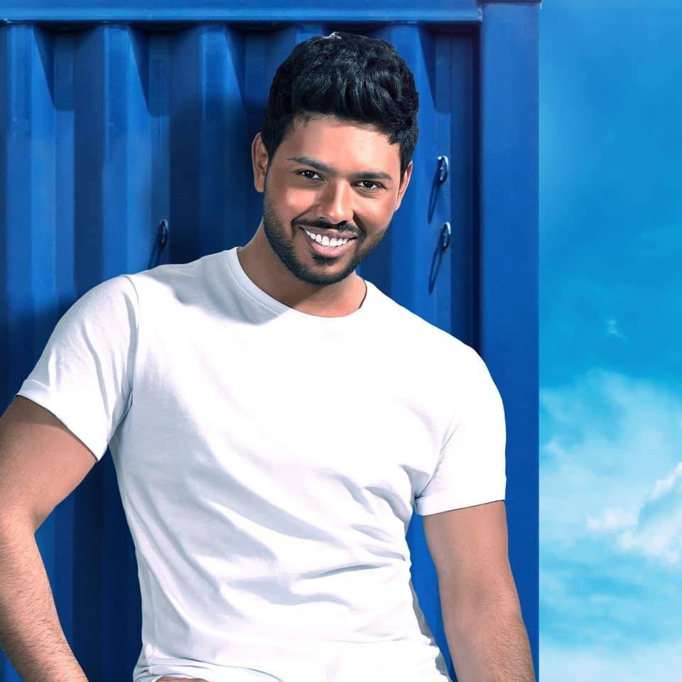 محمد شاهين يكشف حقيقة حالته الصحية