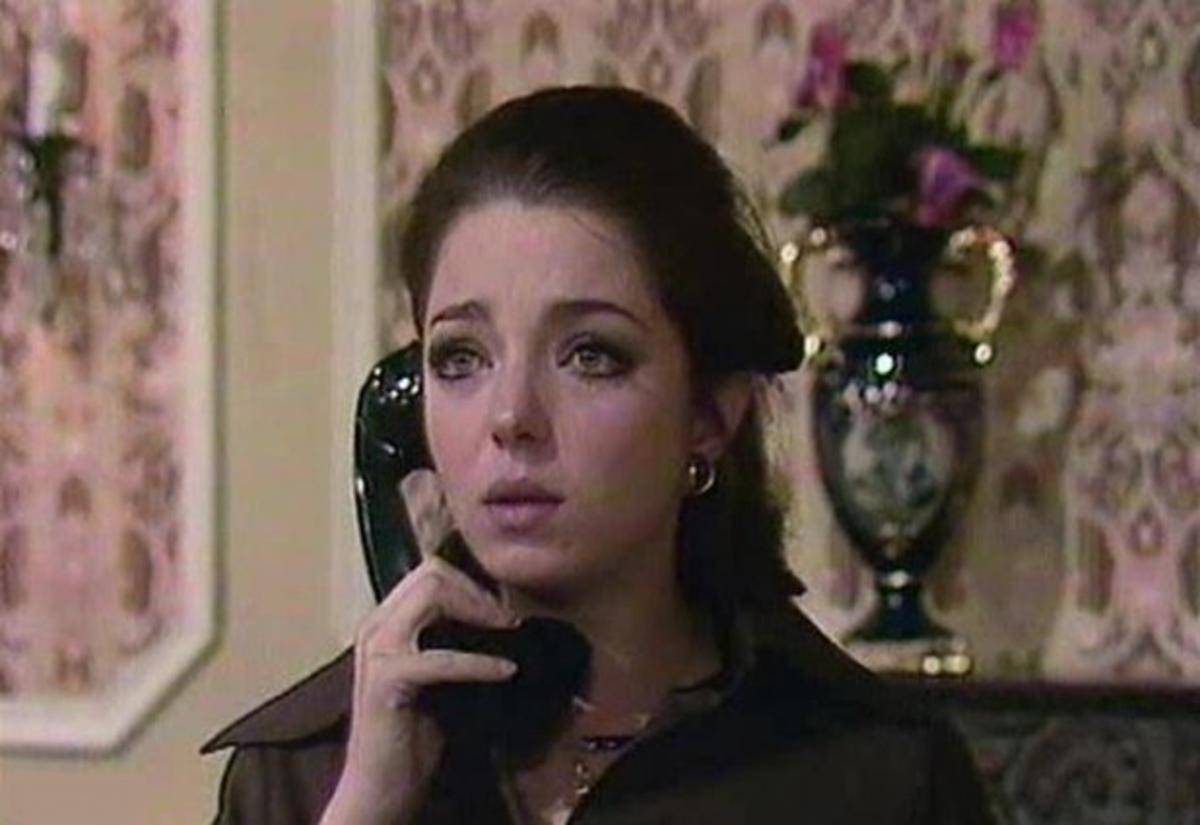 هكذا بدت هدى رمزي في ظهورها الأول بعد غياب طويل