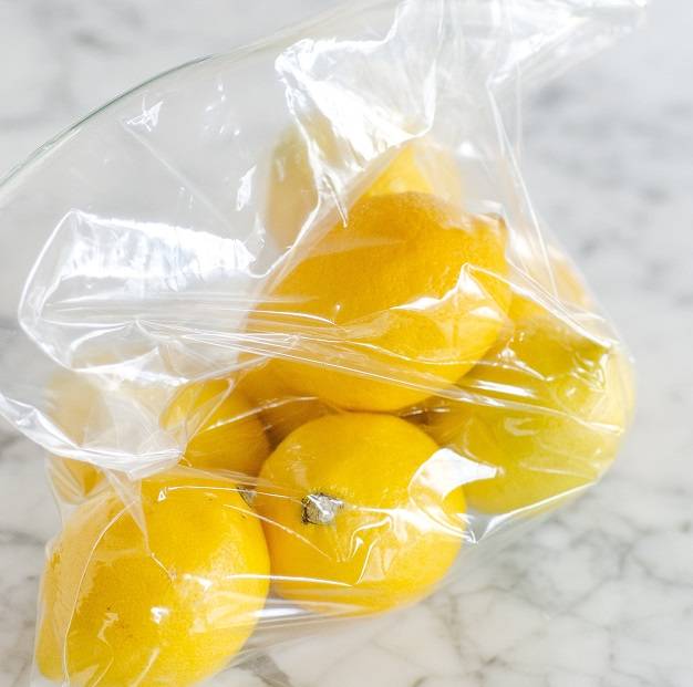 هذه الطريقة تمنع تعفّن حبّات الليمون أثناء تخزينها