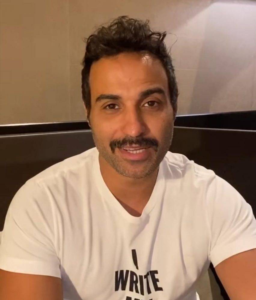 أحمد فهمي يردّ على اتّهامه باستغلال أزمة محمد رمضان