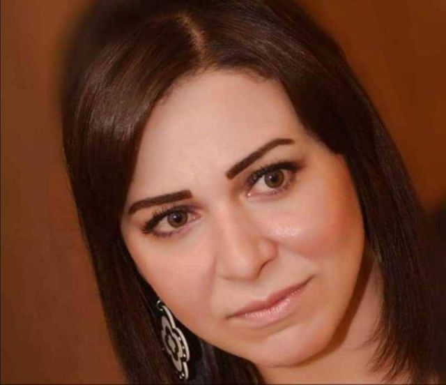 الفنانة قاتلة زوجها تنهار في المحكمة بسبب 