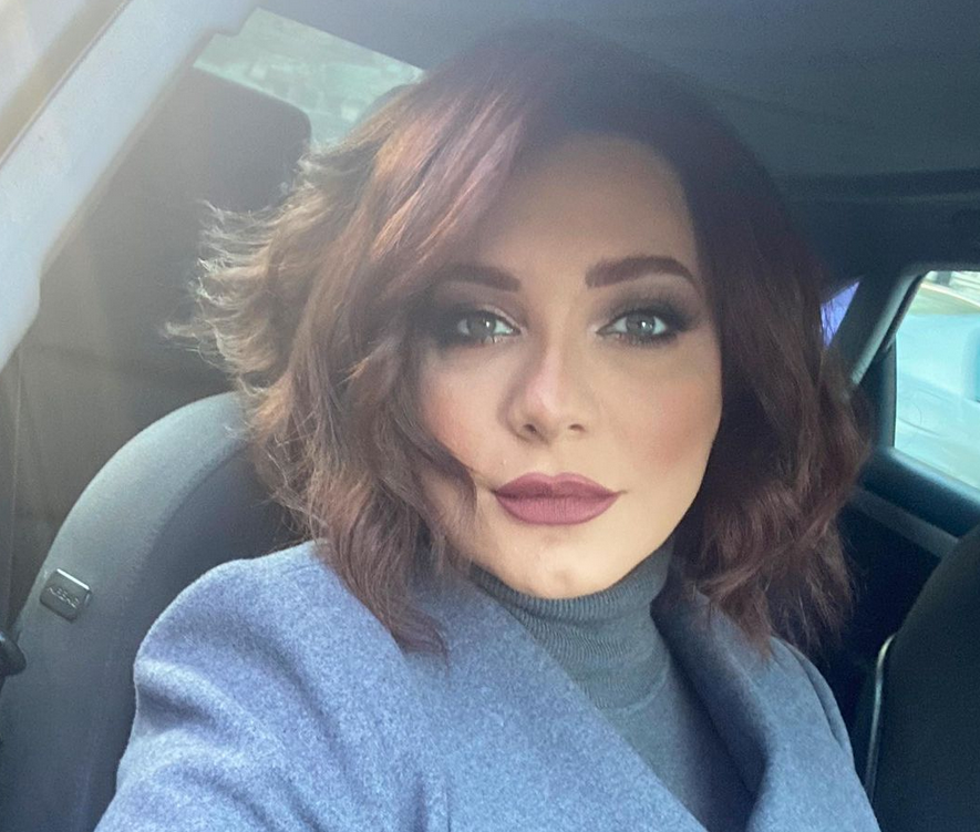 بالصور – لاحظوا وسامة شقيق سلاف فواخرجي... هل يتشابهان؟