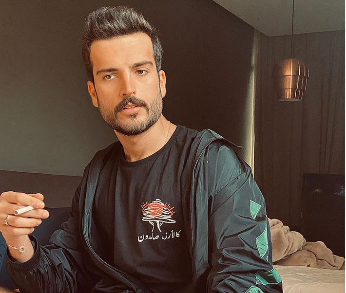 بعد الجدل – مهند الحمدي يكشف جنسية حبيبته ويتحدث عن موعد الزواج