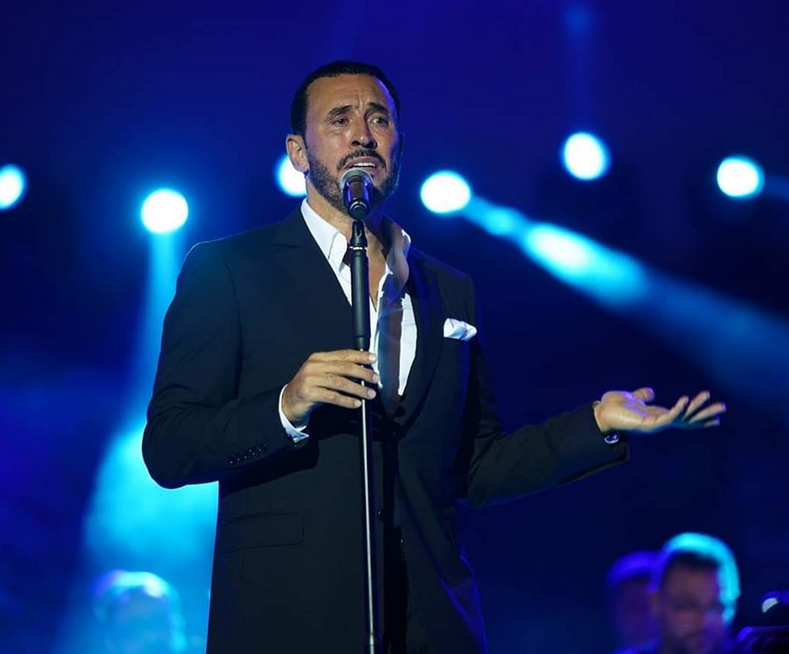 كتاب لشقيق كاظم الساهر يكشف أسرار عائلته