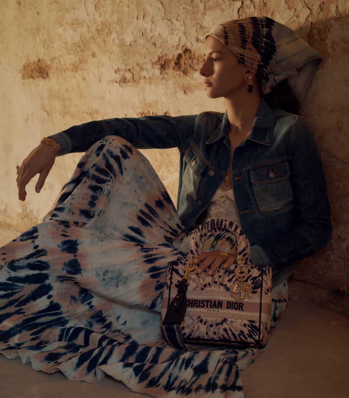 أزياء بألوان متدرّجة من DIOR ديور