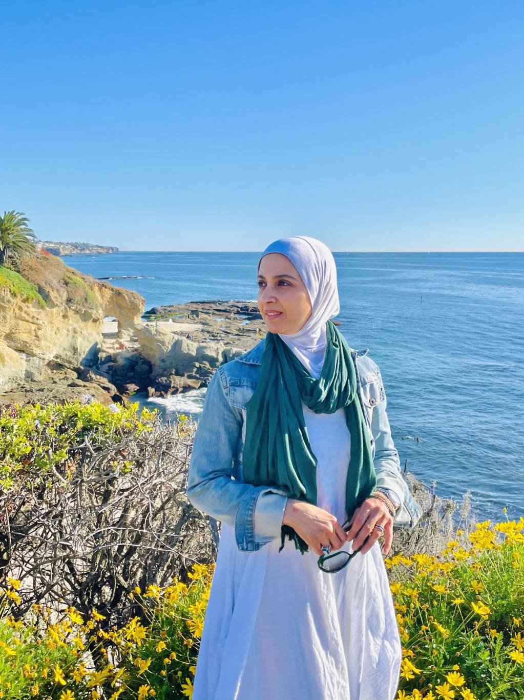 بالصور – بعد ظهورها بمفردها... حنان ترك برفقة زوجها والجمهور يعلّق: 