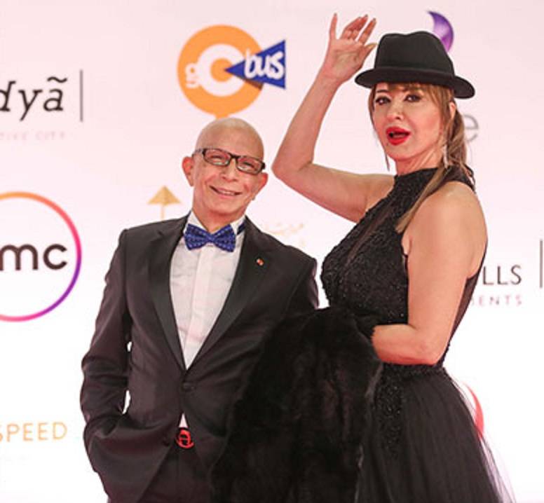 بالصور - هؤلاء أول الحاضرين على السجادة الحمراء في مهرجان القاهرة