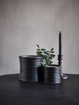 تشكيلة جديدة من الشموع ومعطرات الجو المنزلية بروائح النباتات الفواحة من دار لويفي