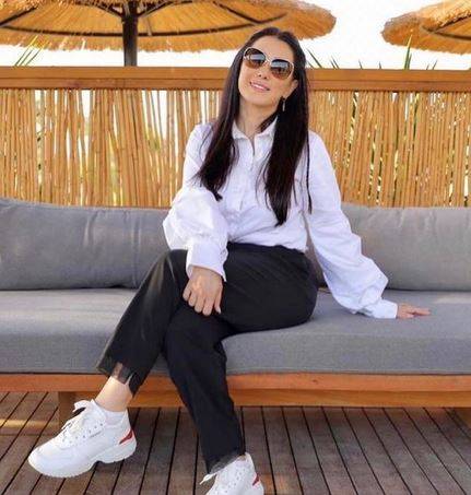 بالفيديو - كندة علوش تفاجئ الجميع بإطلالة مختلفة رائعة