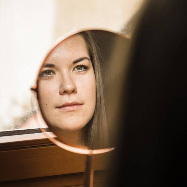 خطوتان أساسيتان للتخلص من دهون الوجه