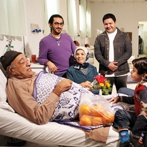 'عسل إسود' يُثير الجدل