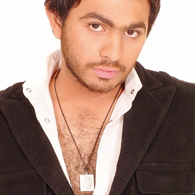 والدة تامر حسني أولى مفاجآت مسلسله