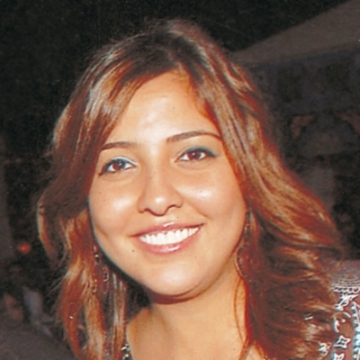 مي كساب: لم أرفض العمل مع طلعت زكريا