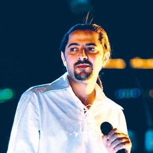 أنس أبو قوس: 'أن أكون ابن صباح فخري حرمني فرصة التجريب بحرية' 