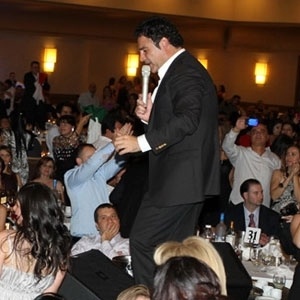 شهادة تقدير من جامعة ميشيغن الأميركية للفنان عاصي الحلاني