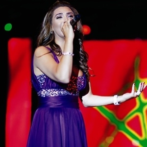 نوال تعود من المغرب