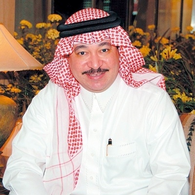 علي عبد الكريم  يعود إلى الساحة الفنية