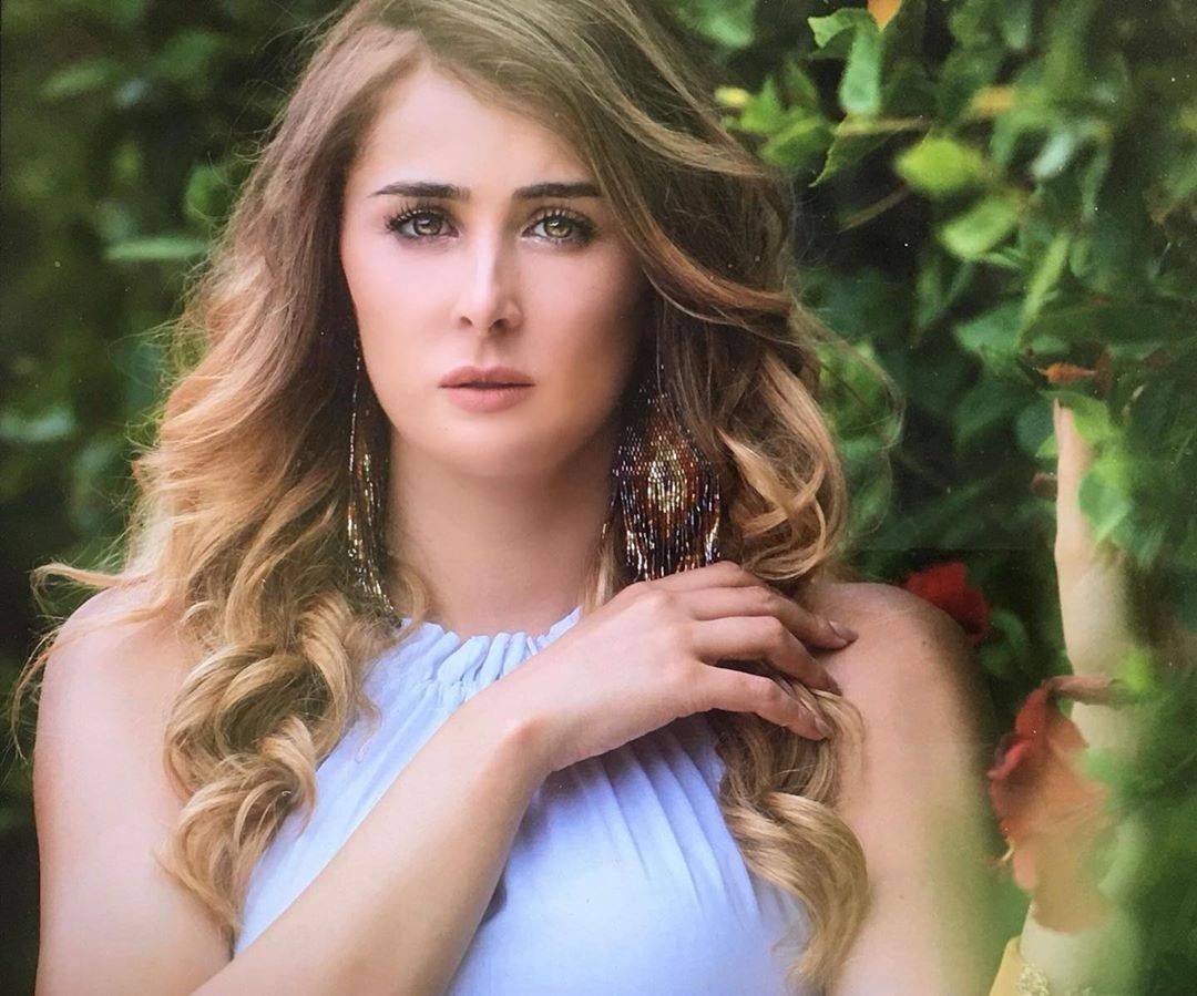 عائشة بن أحمد تكشف حقيقة الخلاف مع درة