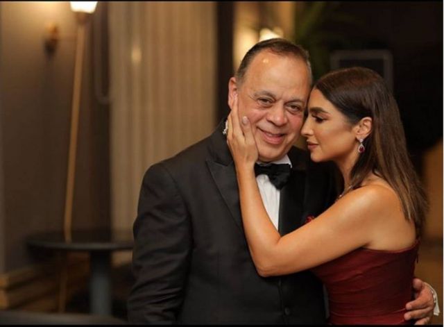 روجينا تحتفل بميلاد أشرف زكي برسالة وصور خاصة