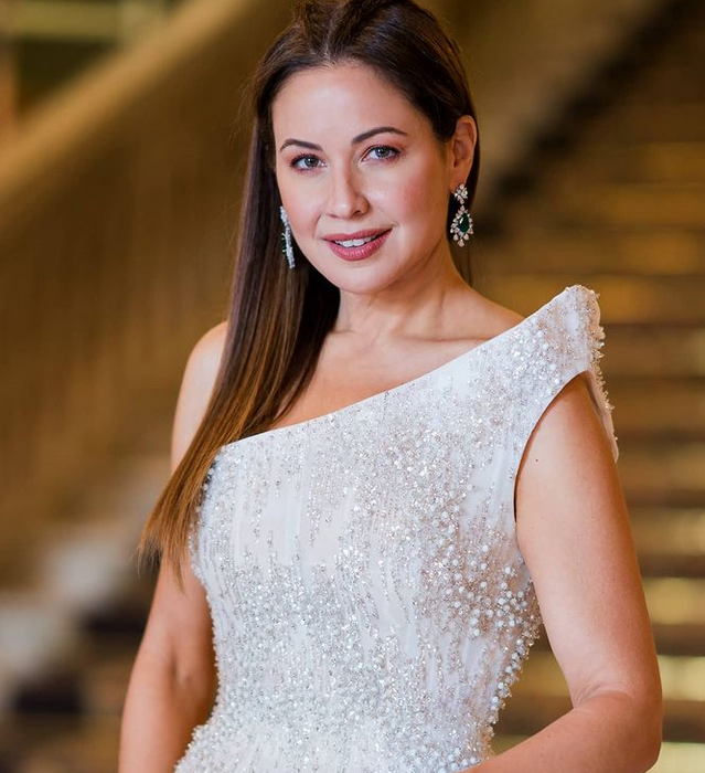 بالصورة – هل درجة الشبه بين ريا أبي راشد وشقيقتها كبيرة؟ شاهدوهما معاً