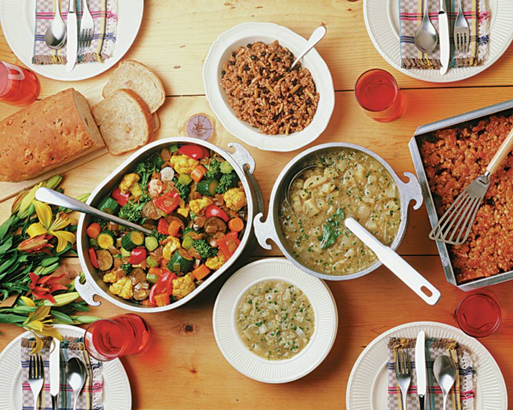 طاهيات عربيات عشقن المطبخ وتفوّقن بوصفاتهن على الرجال