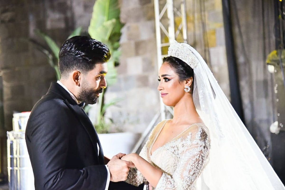 الصور الأولى لرنا سماحة وزوجها من شهر العسل: 