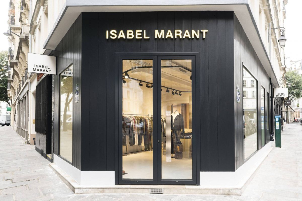 ساعات Isabel Marant  الأولى علامة فارقة في نهاية 2020