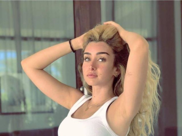 بالفيديو - بهذه الطريقة تحقق هنا الزاهد حلم الراحل طلعت زكريا