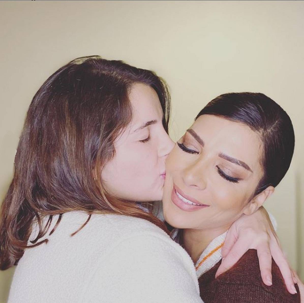 رسالة مؤثرة من شام الذهبي لوالدتها أصالة