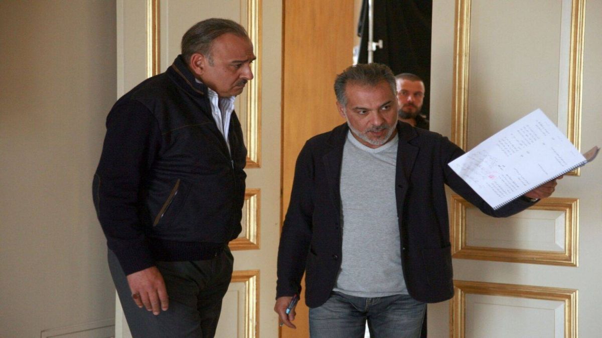 بالفيديو - جمال سليمان يروي بحرقة تفاصيل وفاة حاتم علي.. والإتصال الأخير معه