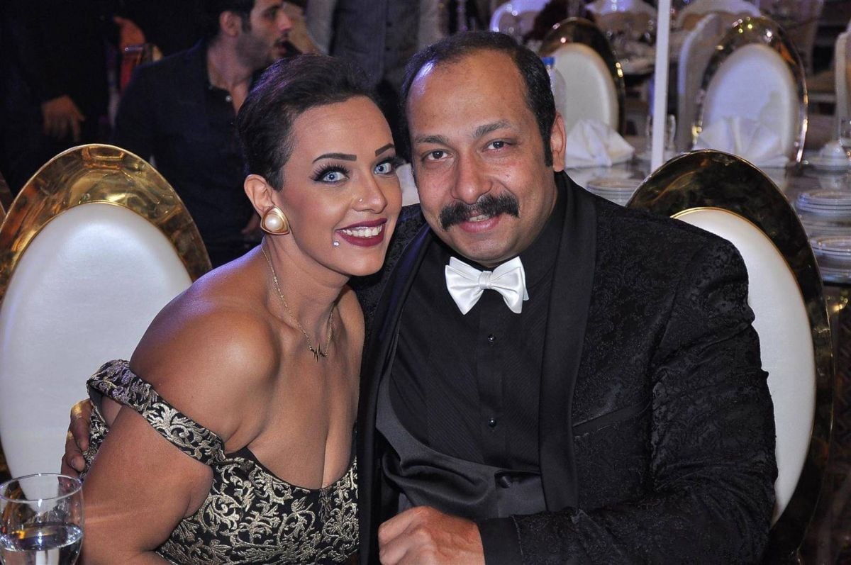 الموت يفجع محمد ثروت وزوجته