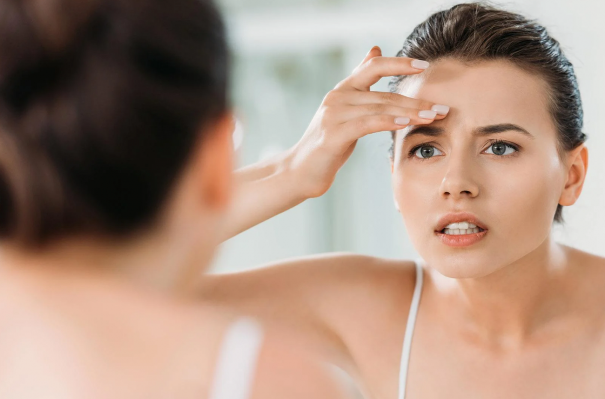 أخطاء شائعة ترتكبينها عند نتف حاجبيك تفسد إطلالتك