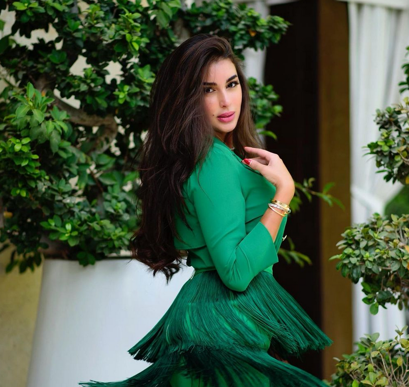 بالصورة – ممثلة مصرية تتحول إلى نسخة من ياسمين صبري وتحصد الانتقادات